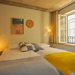 Madragoa Moderns Apartments