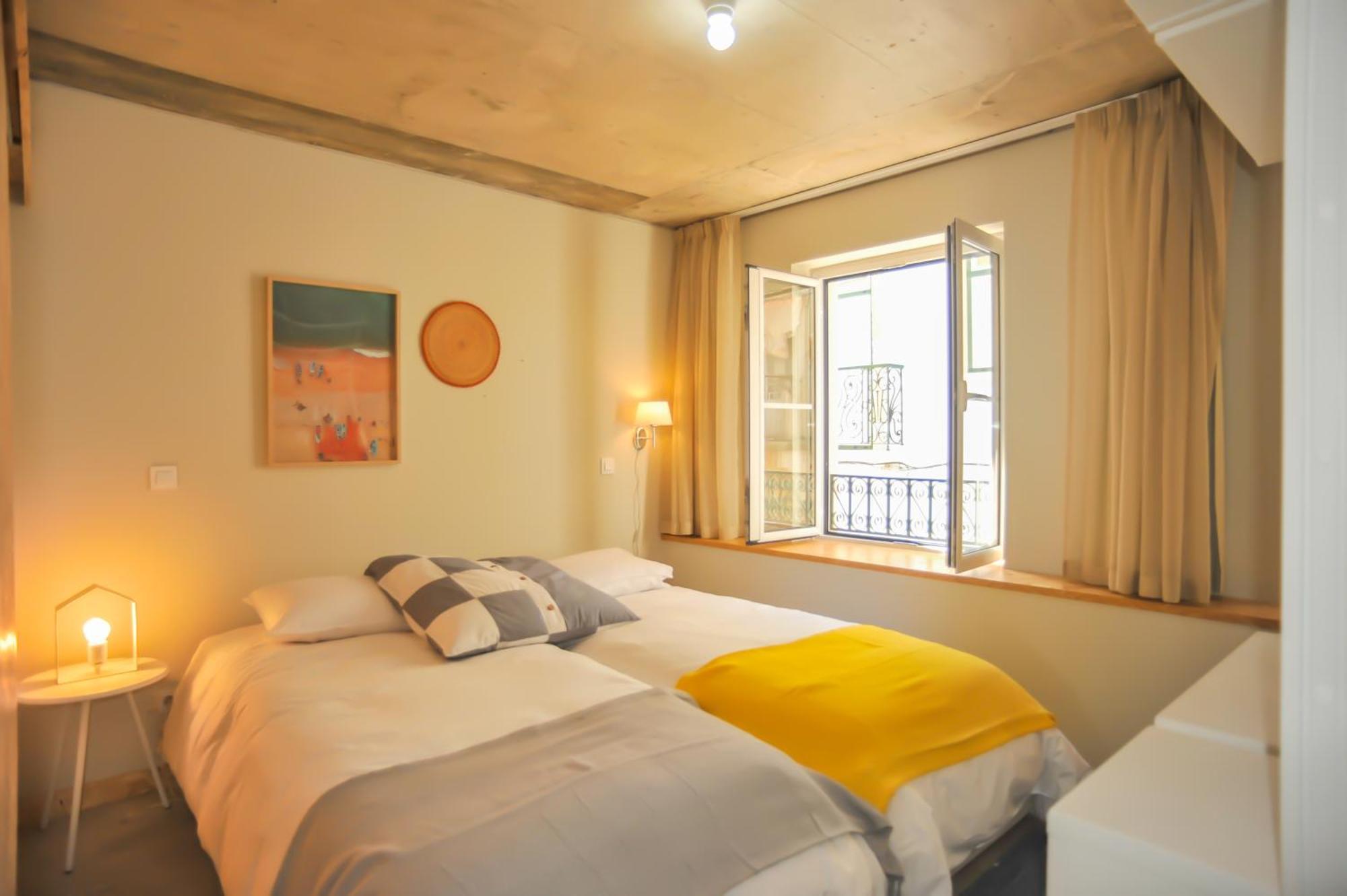 Apartamento Madragoa Moderns *